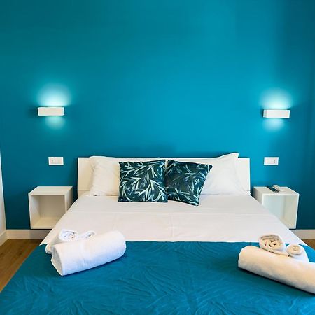 Isola 163 Guest House 菲乌米奇诺 外观 照片